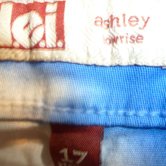 LEI Ashley LOW RISE Red, White, and Blue Tie-Dyed Denim Shorts Sz 17 - Picture 12 of 13
